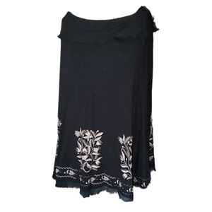 Ann Taylor Loft Black Stretchy Skirt Tan Flower Design Fringed Waist & Hem Med